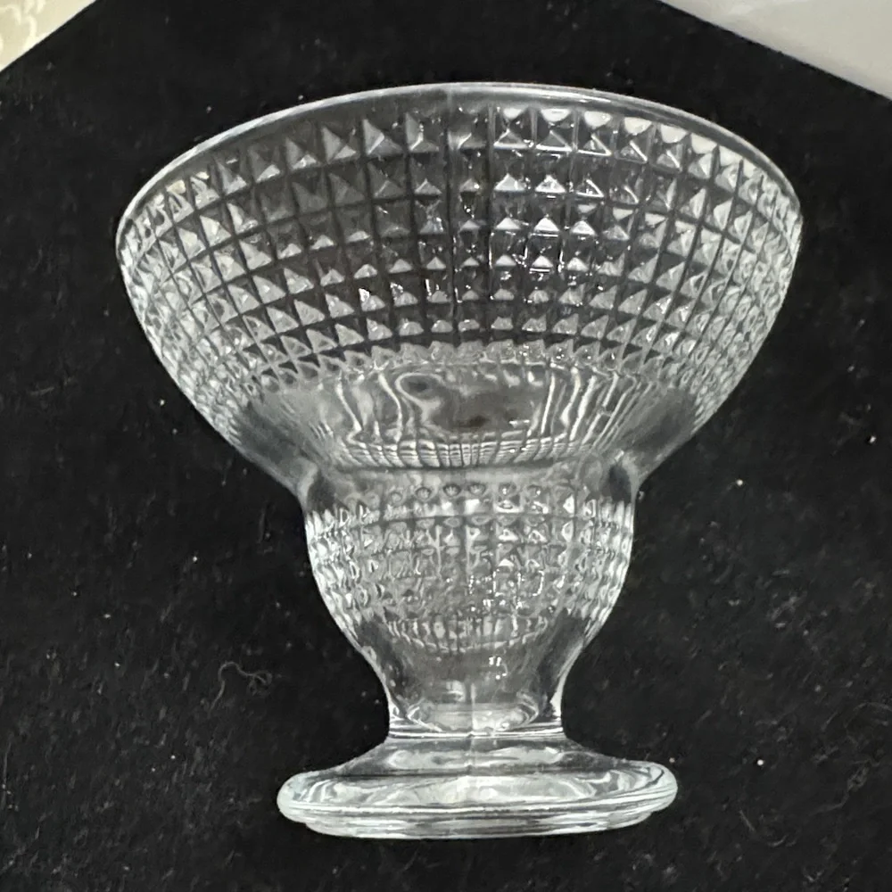 Vintage Elegant studio, crystal Dessert Bowls Set of 4, Ice Cream Cups